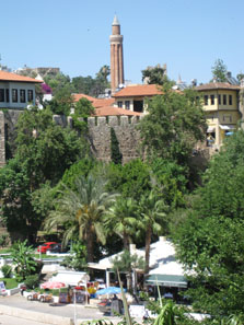 View over Antalya's well reconstructed historic city. Photo: KW.