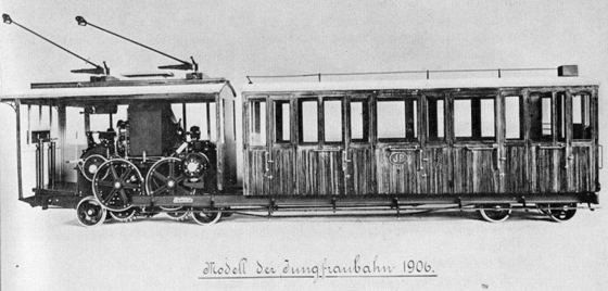 Model of a Rowan train. These trains were used on the Jungfrau Railway in the early days. 1906. Source: Wikipedia.
