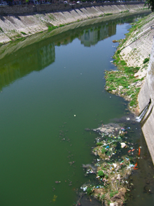 Modern Orontes. Quite a filthy sewer. Photo: UK.