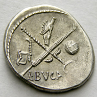 149: Julius Caesar. Denarius, 44. Starting price: 5,000 CHF. Hammer price: 16,000 CHF.