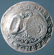 Jefímok, Schaffhausen, taler 1621. MONETA NOVA SCAFVSENSIS. Ram jumping from a tower to left. Rv. DEVS SPES NOSTRA EST Eagle, above crown. On the obverse two countermarks: tsar with spear riding to the right, indication of the year 1655. (Wiel. 708). Copyright Sturzenegger Stiftung / Museum zu Allerheiligen Schaffhausen.