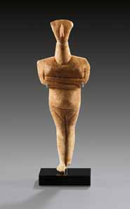 1 WALTZ COLLECTION. Cycladic female idol, early Cycladic II, Spedos-type. ca. 2700-2300 BC. White fine crystalline marble. H. 30.5 cm. Estimate: 40,000 / Final Price: 149,500 EUR.