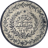 A 210, Lot 1722: OTTOMAN. Mahmûd II. 1223-1255 H. New beshlik 1223 H. Ölçer -; KM -. RRR, perfect strike. Extremely fine. Estimate: 2,000 EUR. Hammer price: 7,500 EUR.