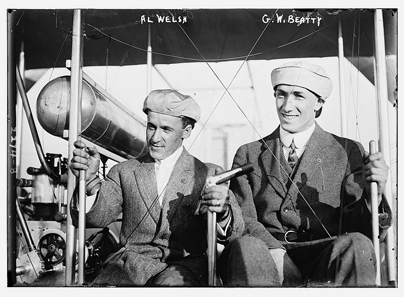 Al Welsh & G.W. Beatty c.1911. Photo: Bain News Service / Wikipedia.