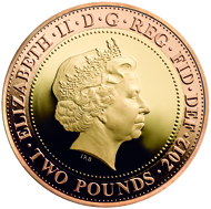Great Britain / 2 GBP / 22 carat yellow gold (inner) and 22 carat red gold (outer) / 15.976 g / 28.40 mm / Design: Jonathan Olliffe (reverse) and Ian Rank-Broadley (obverse).