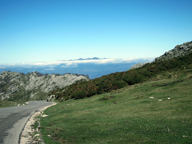 Above the Clouds: The Mountain Pass to the Picos de Europa. Photo: KW.