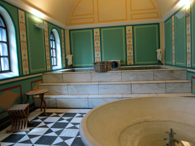 The hot room or caldarium. Photo: KW.
