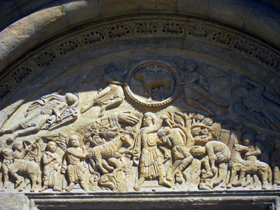 The portal of the Lamb Gate of San Isidoro. Photo: KW.