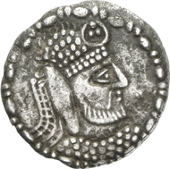 No. 453: BIVASAR, ca. 300-350 (Afrighid / Chorasmia). Drachm. Bust of the ruler. Rev. Horseman. Vainberg type B 2 VII, Tf. XVIII (this specimen). Extremely rare. Unicum. Very fine. Estimate: 1,600 EUR. Final Price: 10,925 EUR.