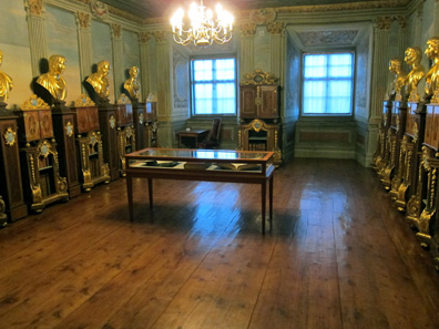 And this is the coin cabinet. Photo: KW.