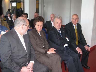 Opening Ceremony 15th World Olympic Collectors' Fair Cologne Germany (l. to r.): Manfred Wolf (Mayor of Cologne), Dr. Agnes Klein (Deputy Mayor of Cologne Department for education, youth and sports), IOC honorary member Prof. Walther Tröger and David Maiden (coordinator IOC collectors? commission).