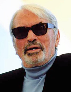 Gregory Peck in Cannes (2002). Photo: Machocarioca / Wikipedia. http://creativecommons.org/licenses/by-sa/2.5/deed.en