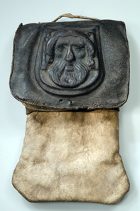 Big beltbag. Southern Germany, around 1500. BN inv. no. W 897.
