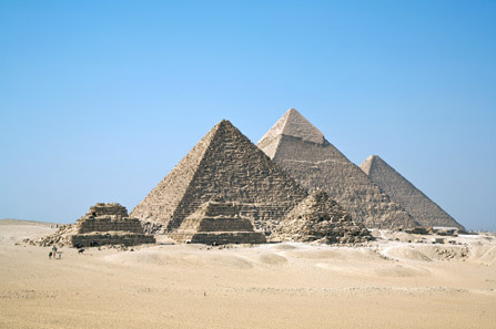 The Pyramids at Giza. Photo: Ricardo Liberato. http://creativecommons.org/licenses/by-sa/2.0/deed.en