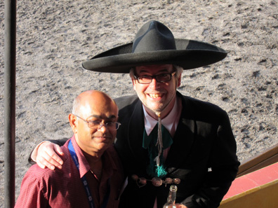 Schuler Pressen GmbH invited for the good-bye evening. This is Dieter Merkle representing the company, wearing the traditional costume of the Mexican charros. Next to him is Prabir De, Head of the Technical Committee of MDC. Photograph: UK.