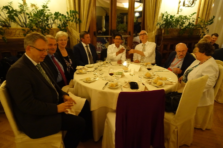 German researchers, coin collectors and coin dealers, sharing a table during the social dinner: Dr Bernhard Weisser / Berlin (at the far left), Dr Helmut Schubert / Frankfurt with his wife (at the far right), and the members of the Bremer Numismatischer Mittagstisch (center). Photograph: UK.
