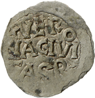 The oldest Vereonese coin with a firmly established date: Struck under Rudolph of Upper Burgundy (923-926), this denarius states Verona as its place of minting. Rizzolli-Pigozzo fig. 2.