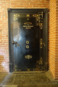 The closed safe. Photograph: UK.