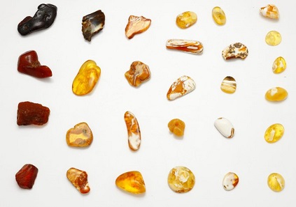 Characteristic of the Baltic region: amber stones, revealing unique colors.
