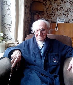 Léon Lacroix at home in his 104th year.
