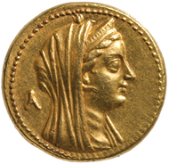 So-called Mnaieion (equal to 100 silver drachms). Ptolemy II Philadelphus for Arsinoe II, minted between 253-246 B.C. in Egypt. Octuple gold drachm = 100 silver drachms (27.95g). Inv.-No. GR 23513, dia. 27.95mm. © KHM-Museumsverband.