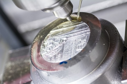 A die is produced on the basis of the file. Photo: State Mints of Baden-Württemberg.