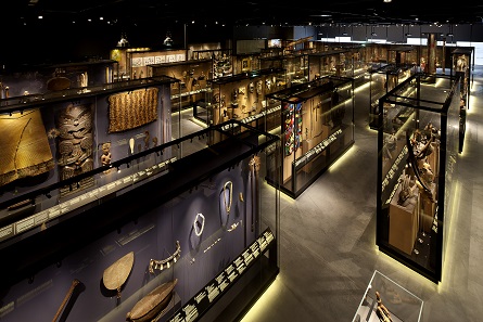 The exhibition “The Archives of Human Diversity”. Scenography Atelier Brückner, Stuttgart. Photo: © Daniel Stauch.