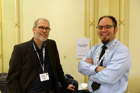 Arne Kirsch (l.), representative of Sincona and President of the IAPN, facing Kyle Ponterio of Stack’s Bowers Galleries. Photo: UK.