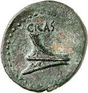 Lot 409: Knossos (Crete). Crassus, ca. 37-36 BC. AE. Very fine. Estimate: 500,- euros. Hammer price: 4,400,- euros.