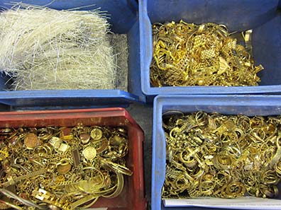 Gold and silver scrap. Photo: UK.