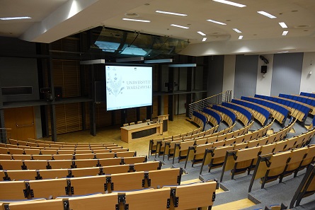 The most modern technology is hidden behind classicist facades. Photo: UK.