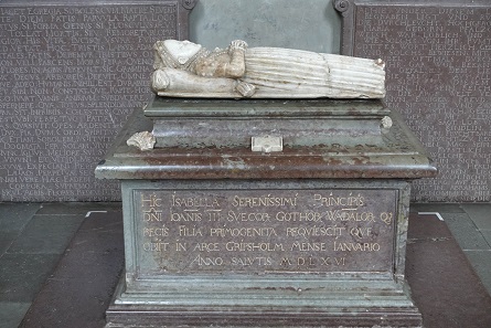 The tomb of the little Isabella, daughter of John III and his wife Catherine. Picture: KW.