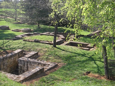 A view of the ruins of the oppidum Titelberg. Photo: Jean & Nathalie / CC-BY 2.0.