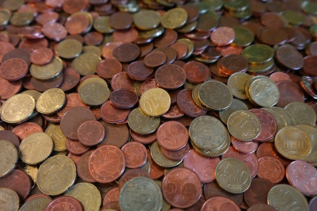 Coins in your stomach are anything but healthy. Those who suffer from the so-called pica disorder swallow kilos of small change.