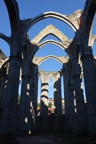 Ruins of the church of Saint Catherine. Photo: KW.