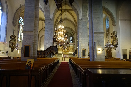 The interior of the cathedral – not very different from medieval churches in Northern Germany. Photo: KW.